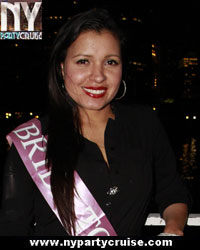 Midnight Cruise - Photo Gallery - NYPartyCruise www.nypartycruise.com Midnight Cruise - Photo Gallery - NYPartyCruise www.nypartycruise.com