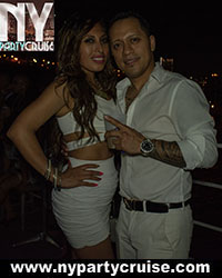 Midnight Cruise - Photo Gallery - NYPartyCruise www.nypartycruise.com Midnight Cruise - Photo Gallery - NYPartyCruise www.nypartycruise.com