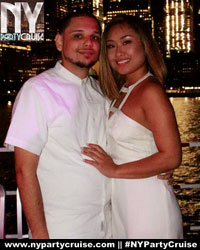 Midnight Cruise - Photo Gallery - NYPartyCruise www.nypartycruise.com Midnight Cruise - Photo Gallery - NYPartyCruise www.nypartycruise.com